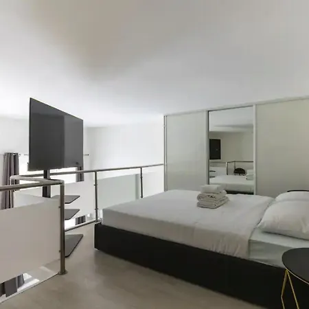 Hsh Kleber Arc De Triomphe Charming Duplex Appartement Paris